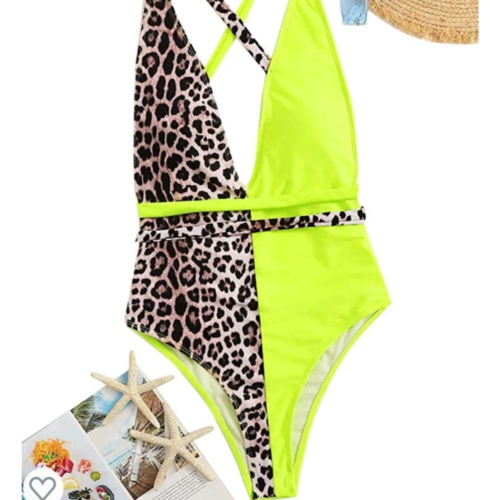 SweatyRocks sexy women's bathing suite 🩱